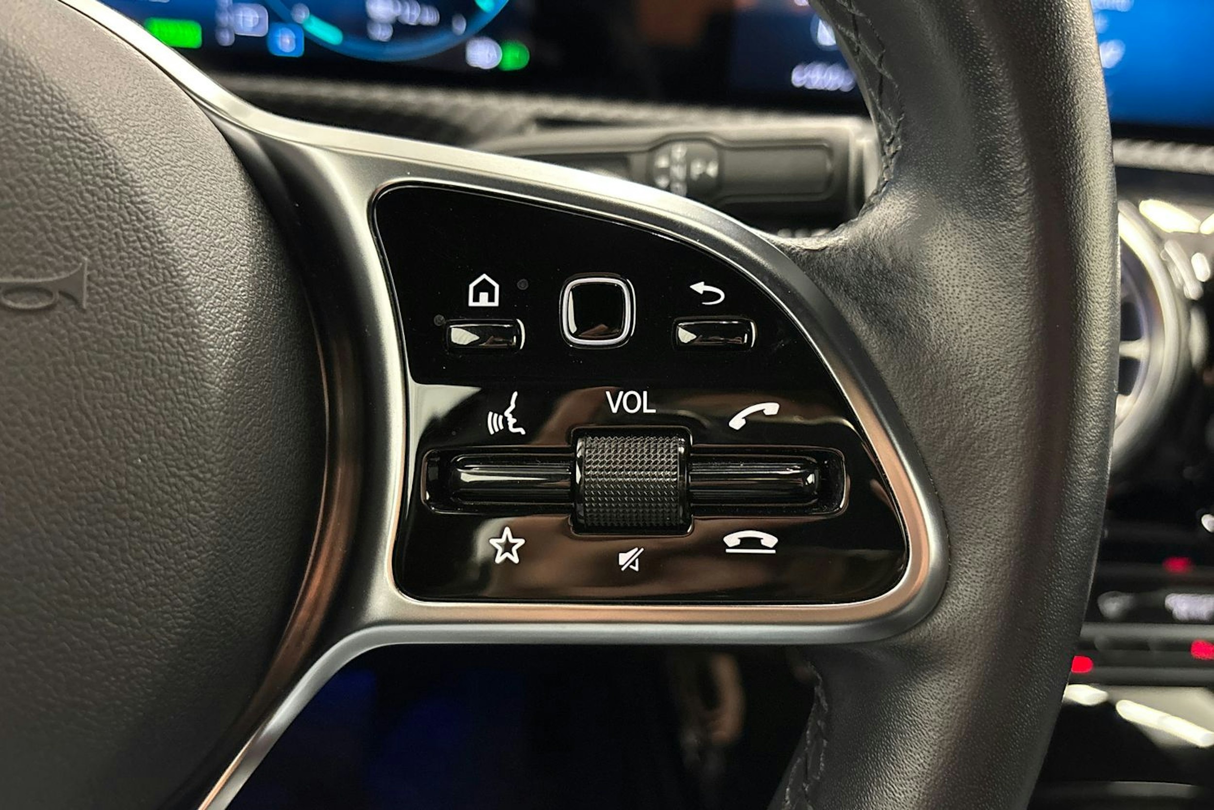 musta Mercedes-Benz A 2021 kuva 14.