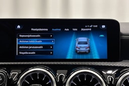 musta Mercedes-Benz A 2021 kuva 18.