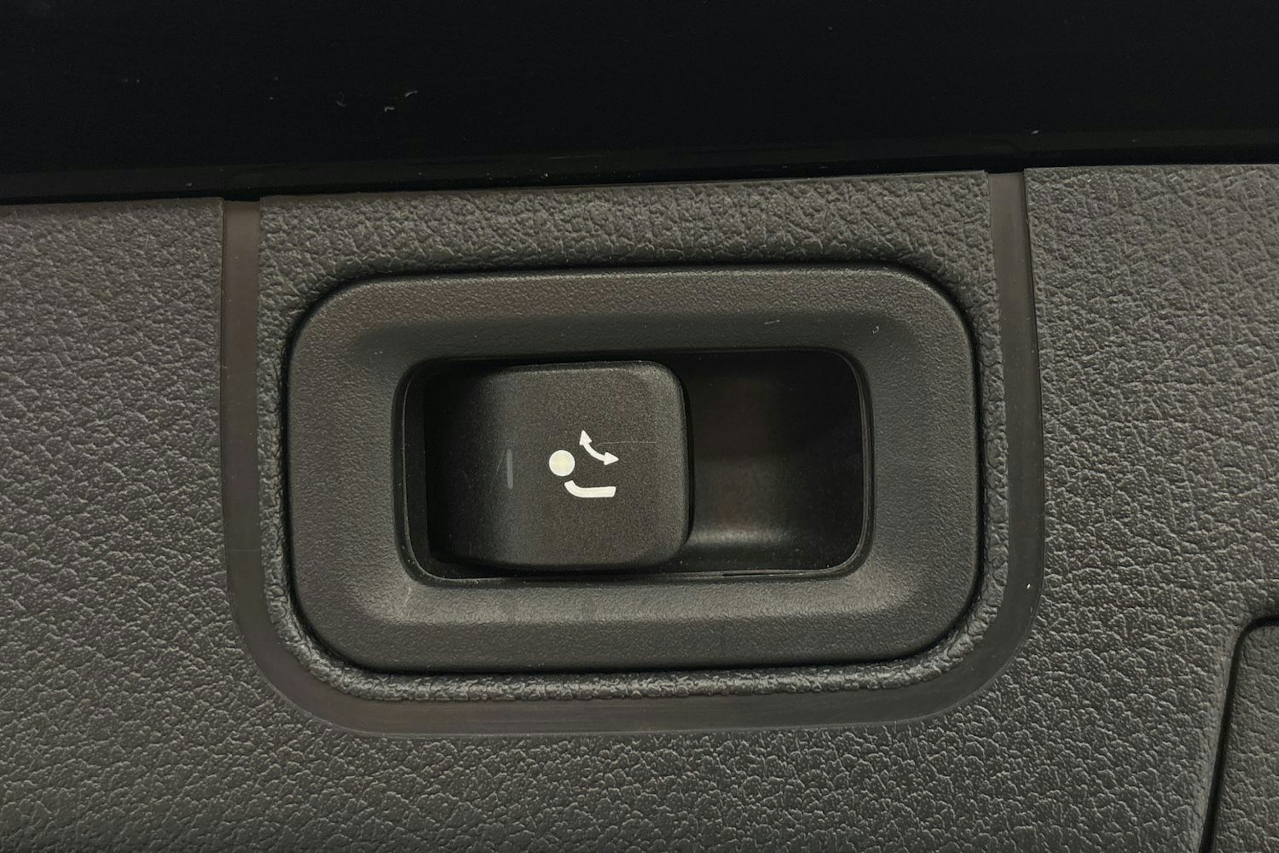 musta Mercedes-Benz A 2021 kuva 23.