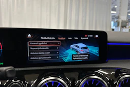 keltainen Mercedes-Benz A 2021 kuva 24.