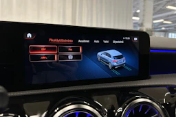 keltainen Mercedes-Benz A 2021 kuva 27.