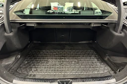 musta Mercedes-Benz A 2021 kuva 24.