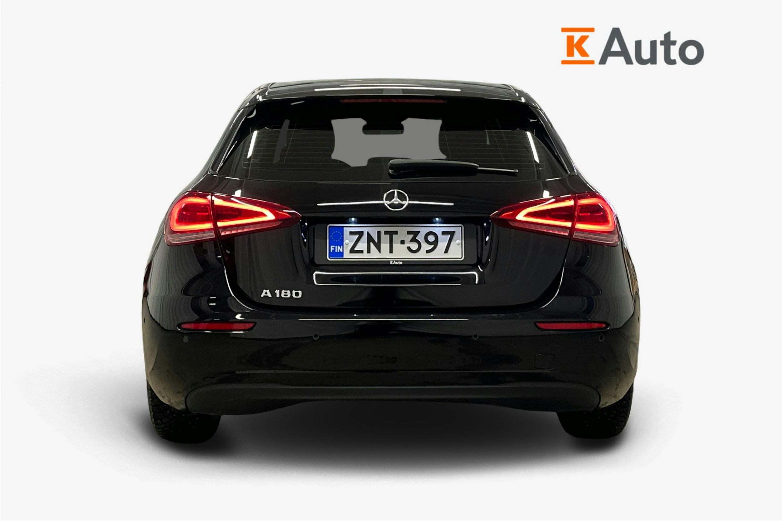 musta Mercedes-Benz A 2021 kuva 3.