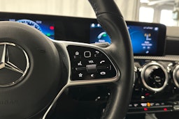 musta Mercedes-Benz A 2021 kuva 18.