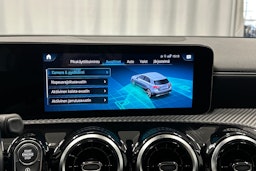 musta Mercedes-Benz A 2021 kuva 22.