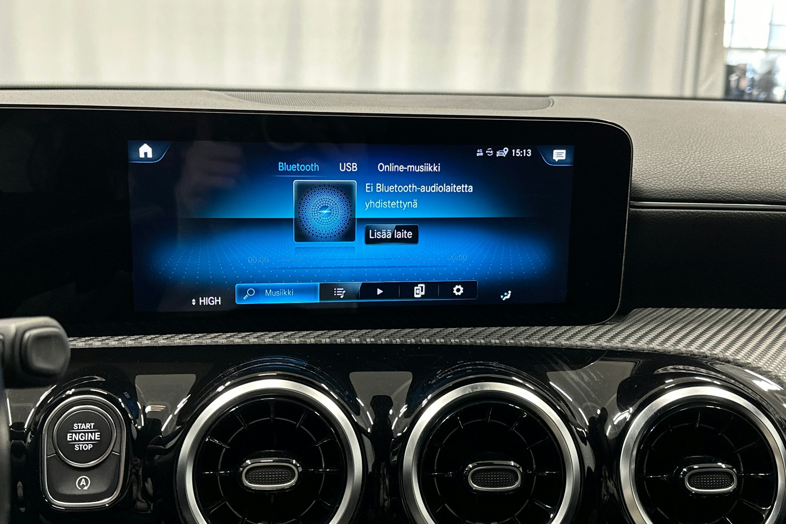 musta Mercedes-Benz A 2021 kuva 24.