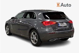 Harmaa Mercedes-Benz A 2021 kuva 2.