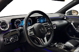 Harmaa Mercedes-Benz A 2021 kuva 7.