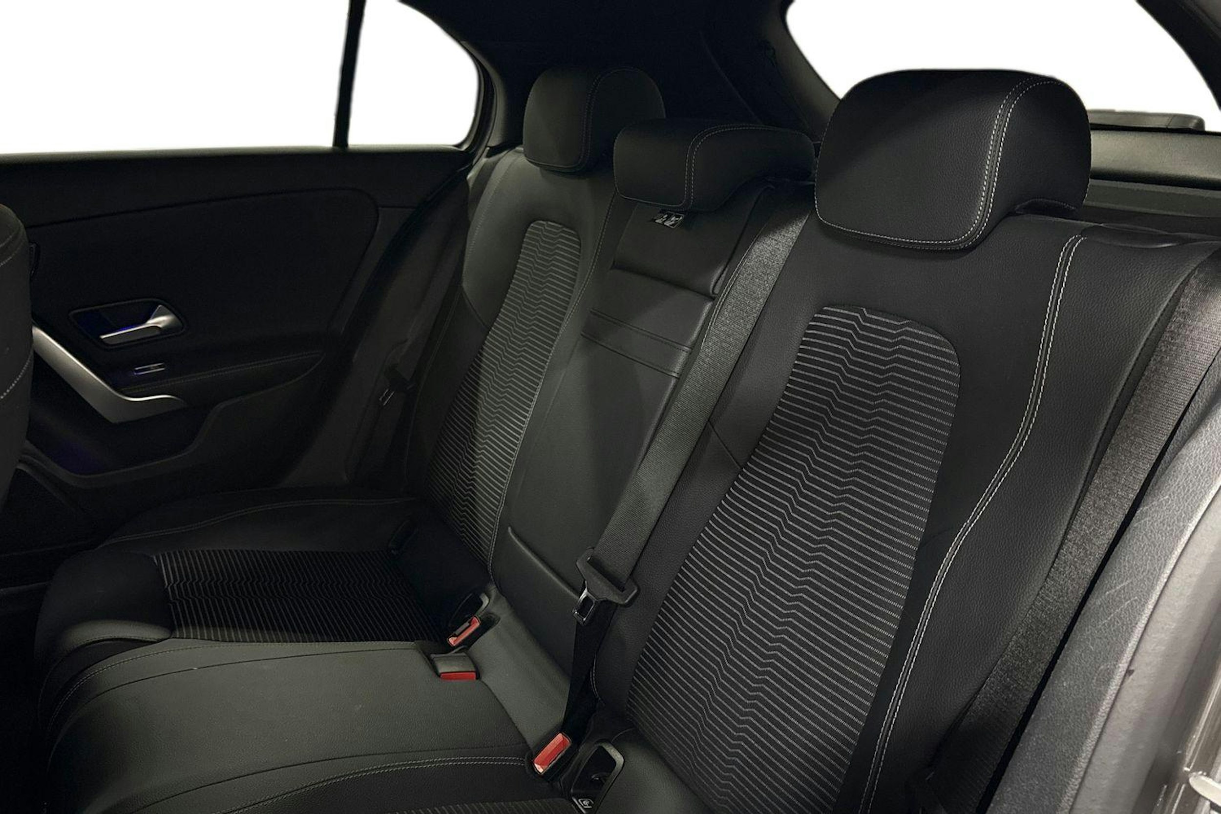 Harmaa Mercedes-Benz A 2021 kuva 10.