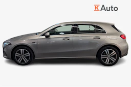 Ruskea (beige) Mercedes-Benz A 2021 kuva 5.