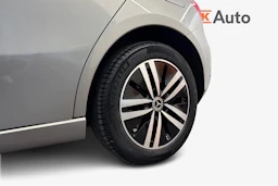 Ruskea (beige) Mercedes-Benz A 2021 kuva 9.
