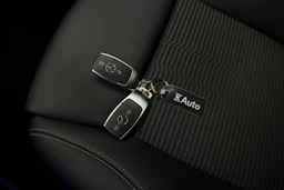 Ruskea (beige) Mercedes-Benz A 2021 kuva 36.