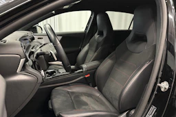 musta Mercedes-Benz A 2022 kuva 12.