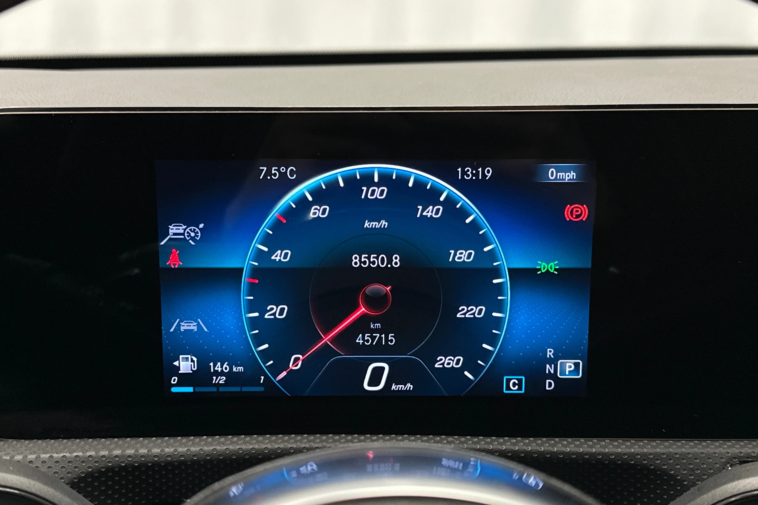 musta Mercedes-Benz A 2022 kuva 16.