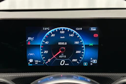 musta Mercedes-Benz A 2022 kuva 16.