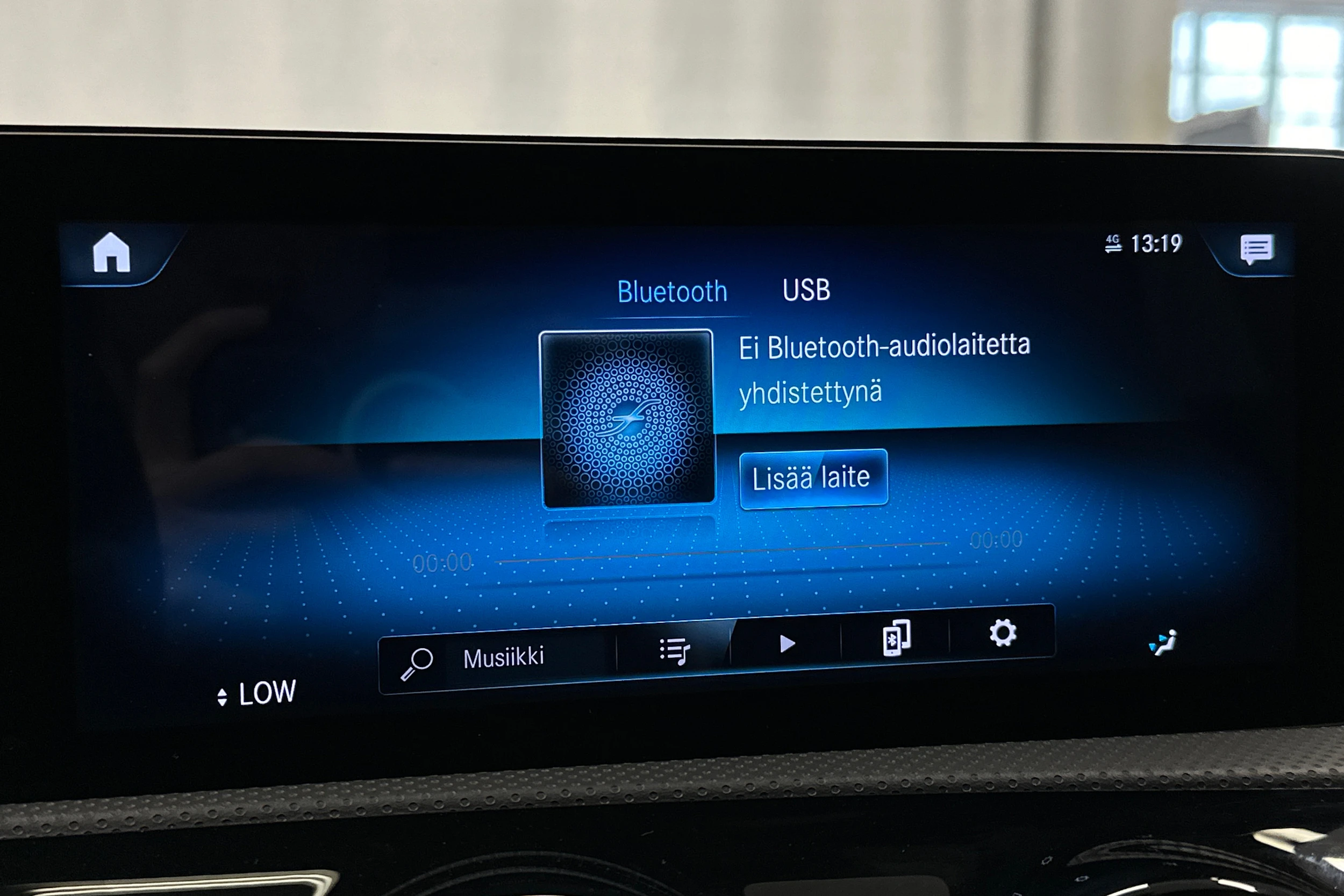 musta Mercedes-Benz A 2022 kuva 17.