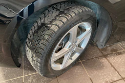 musta Mercedes-Benz A 2022 kuva 13.