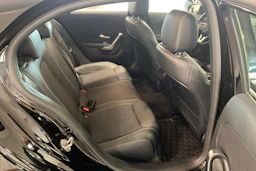 musta Mercedes-Benz A 2022 kuva 15.