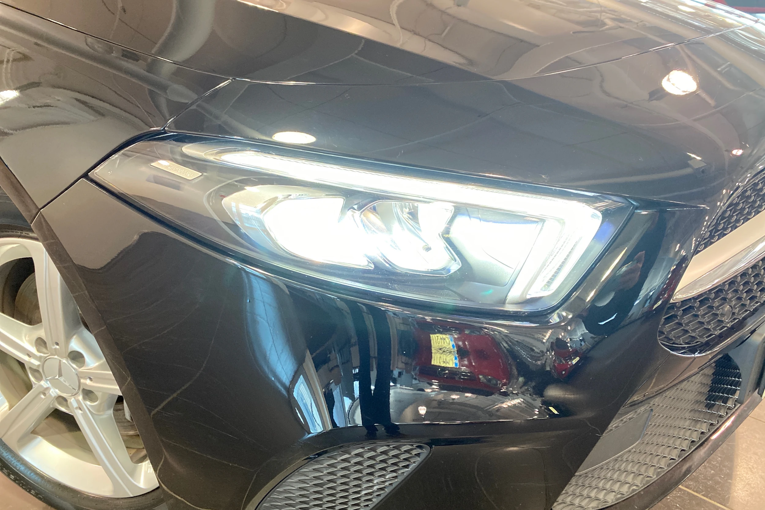 musta Mercedes-Benz A 2022 kuva 17.