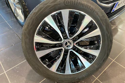 musta Mercedes-Benz A 2022 kuva 18.