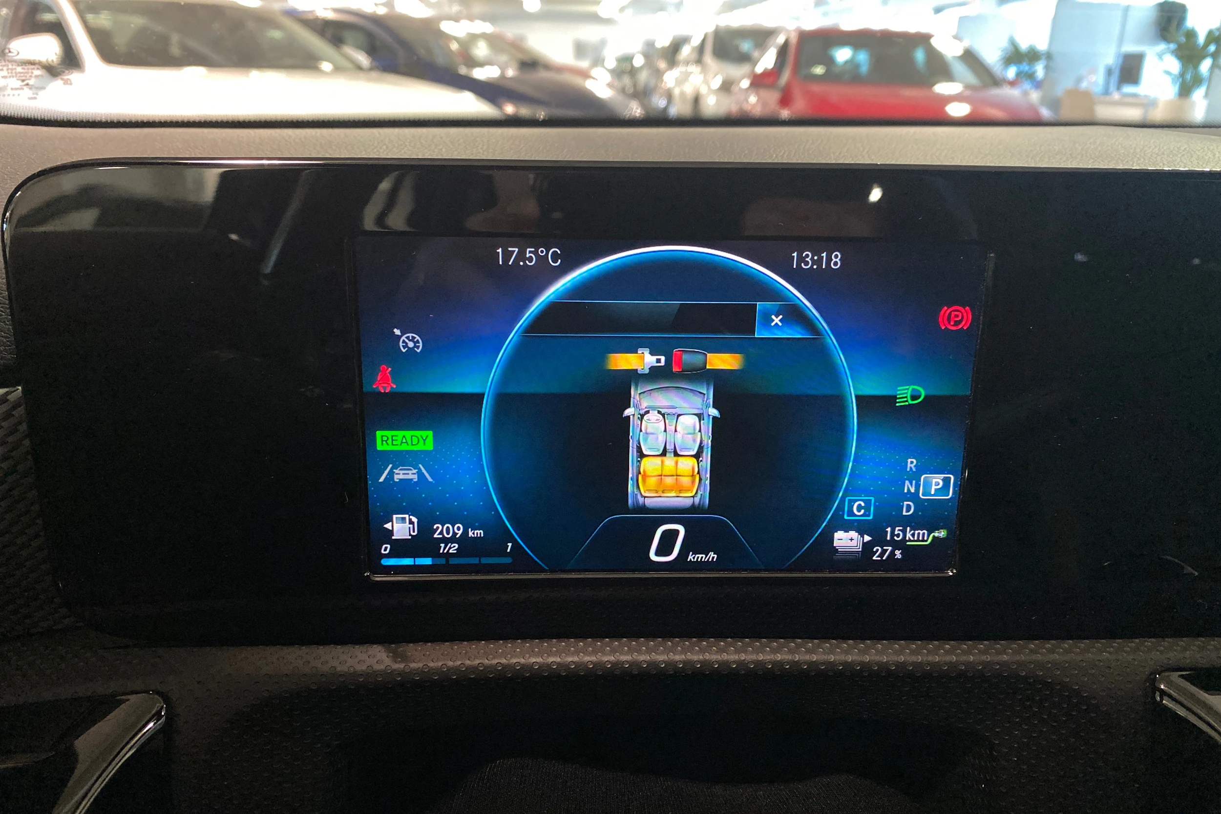 musta Mercedes-Benz A 2022 kuva 20.