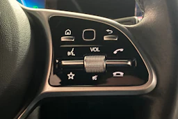 musta Mercedes-Benz A 2022 kuva 24.