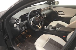 musta Mercedes-Benz A 2022 kuva 3.