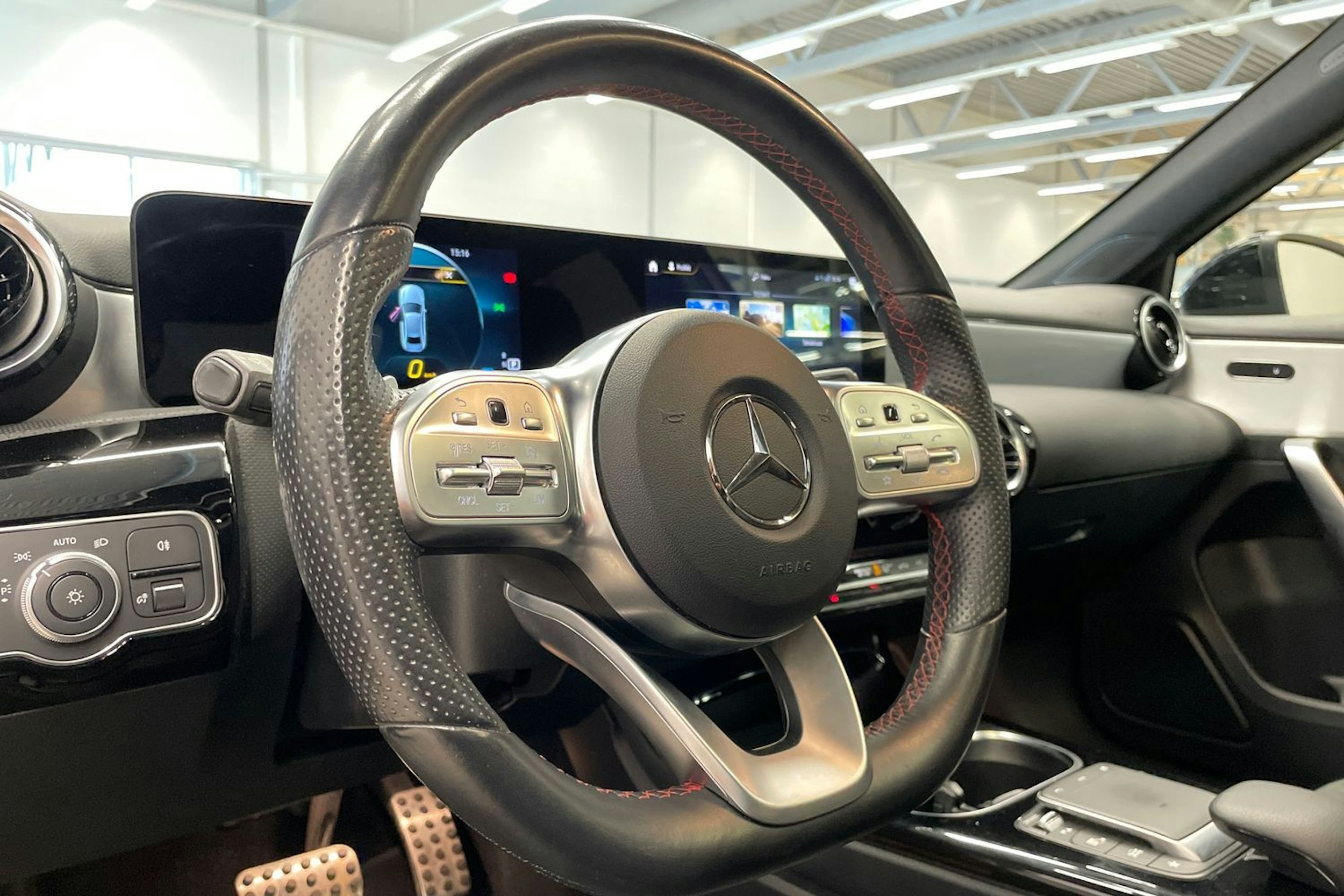 met. ruskea (beige) Mercedes-Benz A 2022 kuva 26.