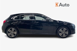 musta Mercedes-Benz A 2022 kuva 6.