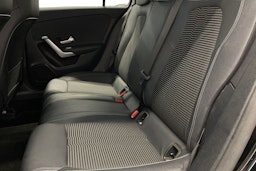 musta Mercedes-Benz A 2022 kuva 10.