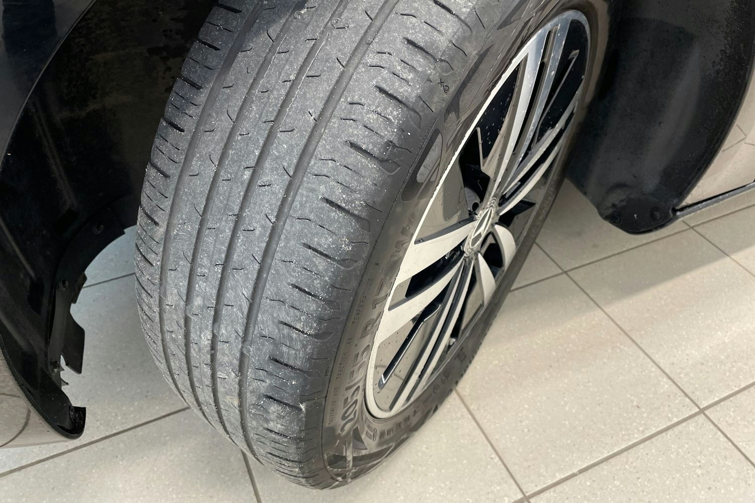musta Mercedes-Benz A 2022 kuva 13.