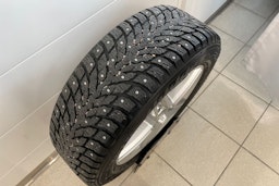 musta Mercedes-Benz A 2022 kuva 24.