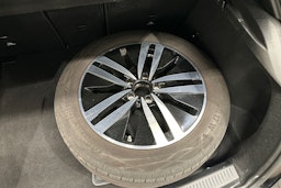 musta Mercedes-Benz A 2022 kuva 28.