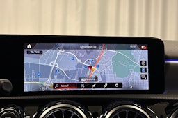 harmaa Mercedes-Benz A 2022 kuva 13.