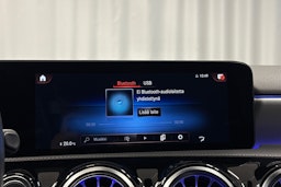 harmaa Mercedes-Benz A 2022 kuva 14.