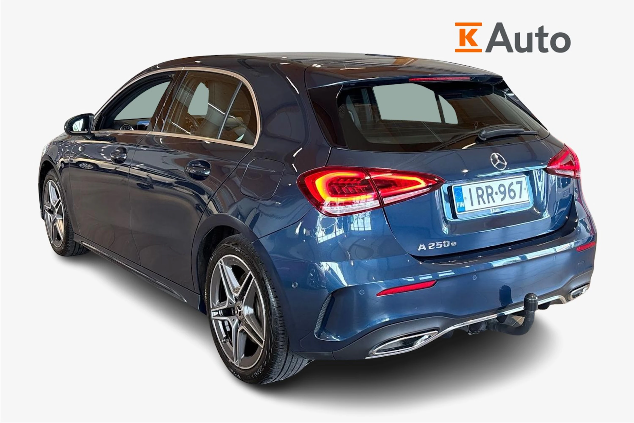 Sininen Mercedes-Benz A 2023 kuva 2.