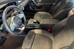 Sininen Mercedes-Benz A 2023 kuva 6.