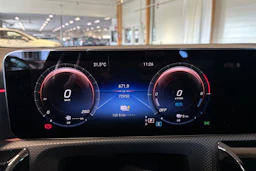 Sininen Mercedes-Benz A 2023 kuva 12.