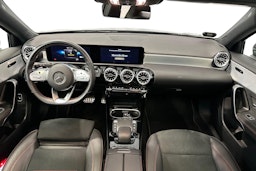musta Mercedes-Benz A 2023 kuva 9.