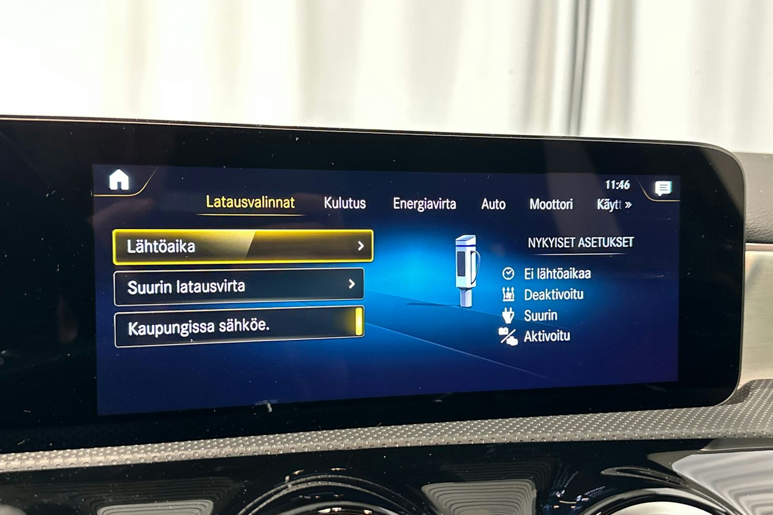 musta Mercedes-Benz A 2023 kuva 22.