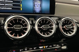musta Mercedes-Benz A 2023 kuva 27.
