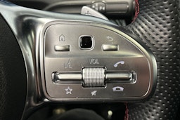 musta Mercedes-Benz A 2023 kuva 31.