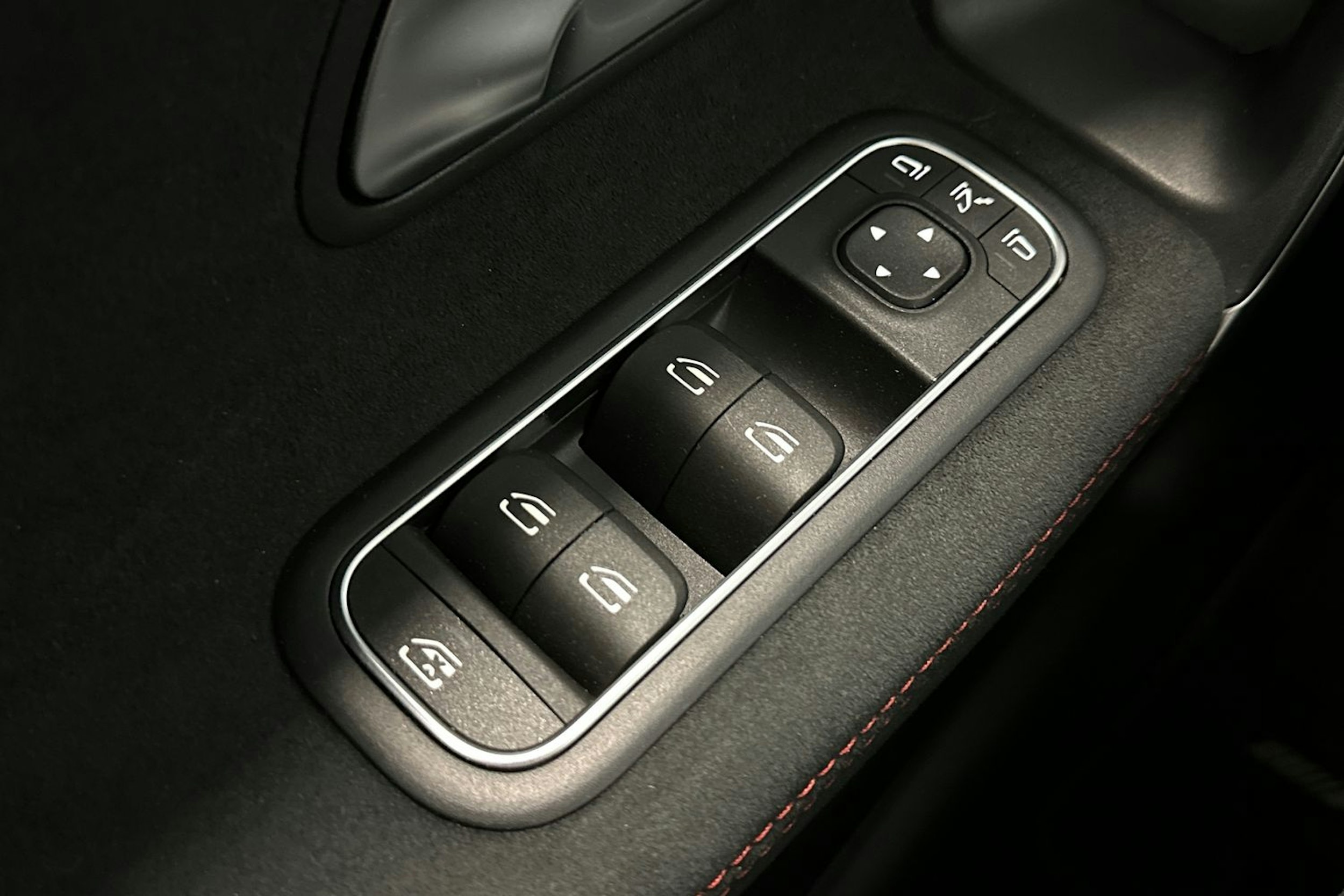 musta Mercedes-Benz A 2023 kuva 33.