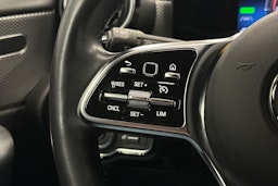 harmaa Mercedes-Benz A 2023 kuva 17.