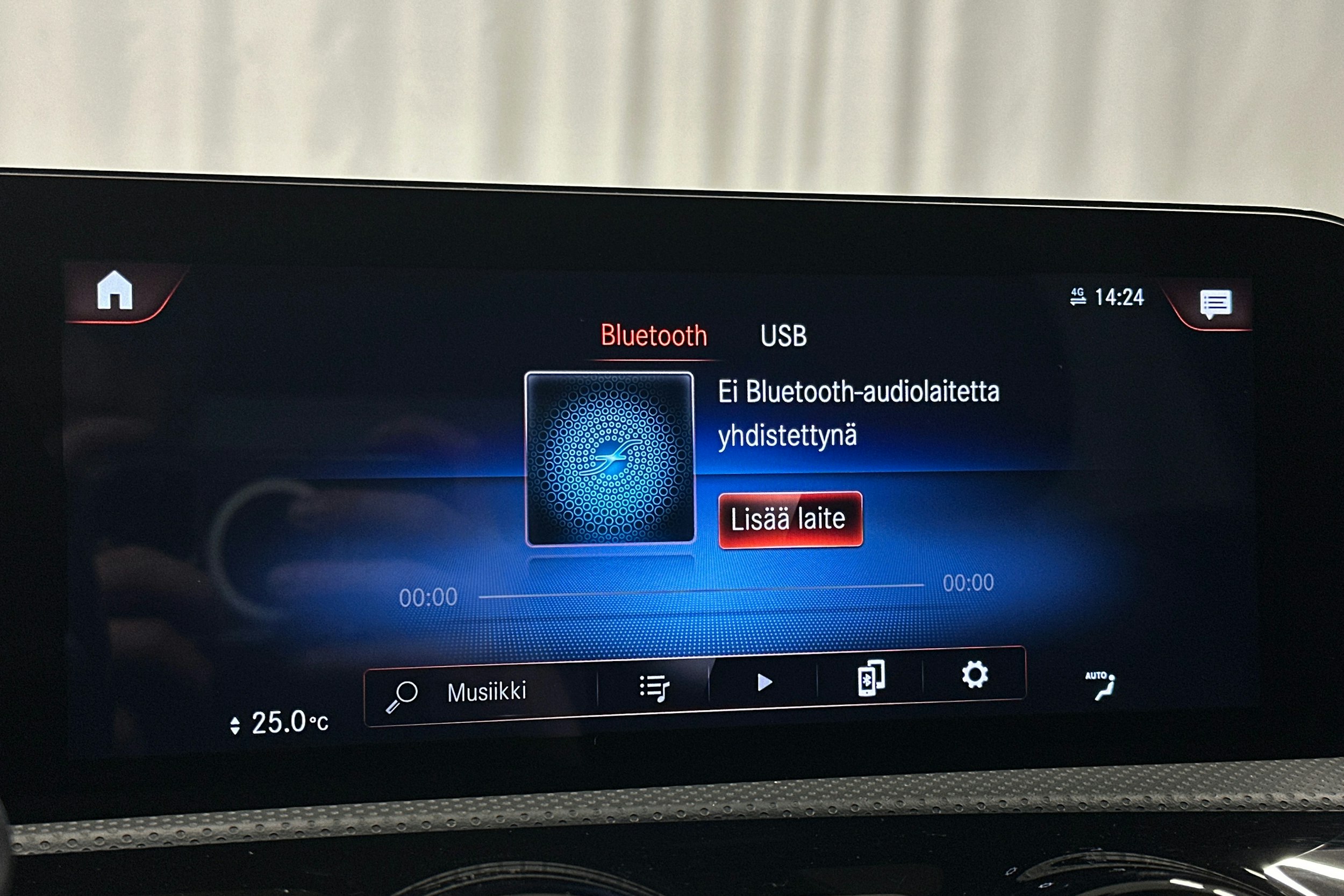 harmaa Mercedes-Benz A 2023 kuva 20.