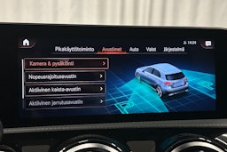 harmaa Mercedes-Benz A 2023 kuva 21.