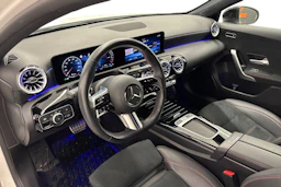 valkoinen Mercedes-Benz A 2023 kuva 6.