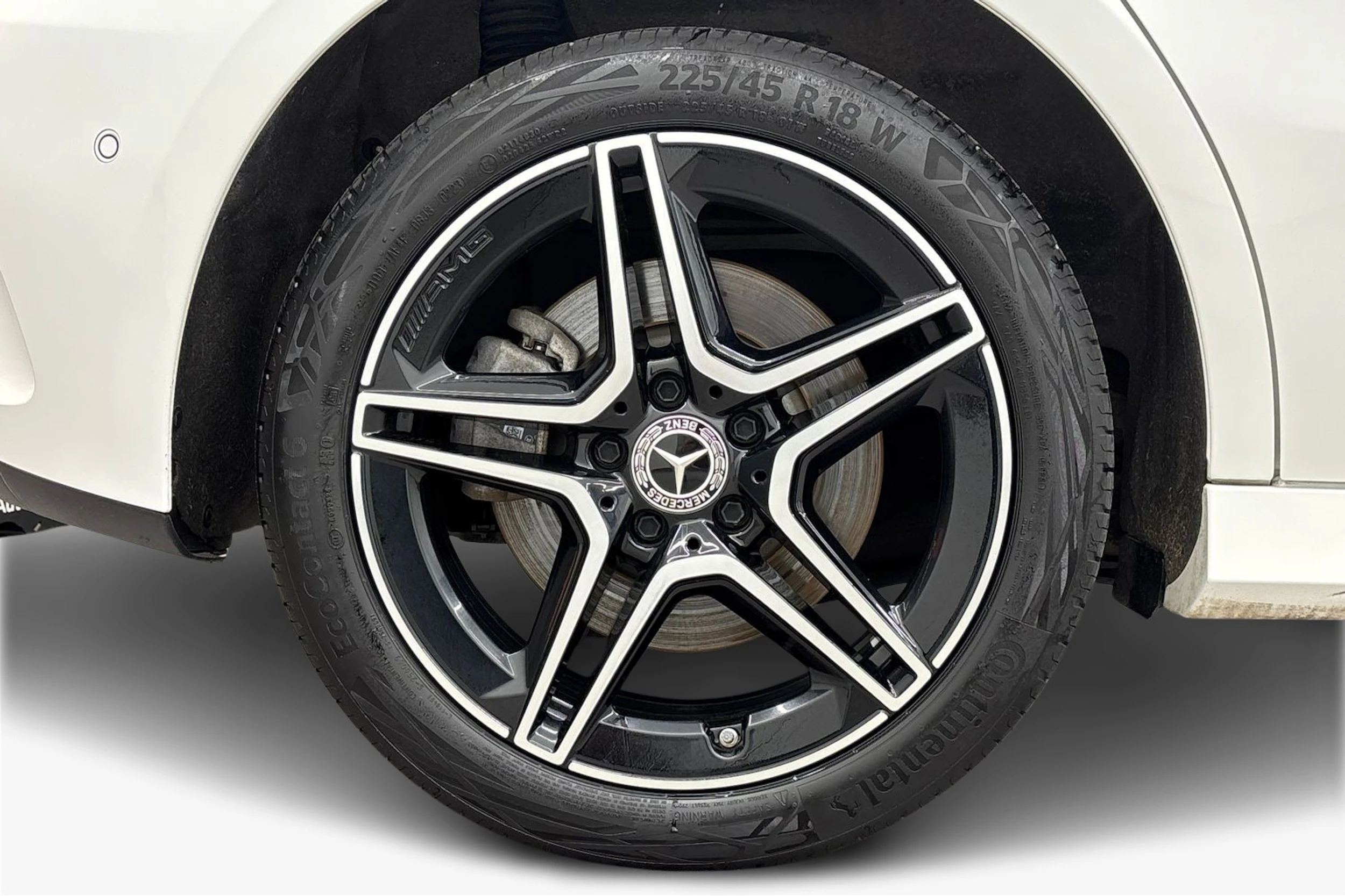 valkoinen Mercedes-Benz A 2023 kuva 9.