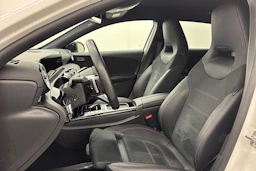 valkoinen Mercedes-Benz A 2023 kuva 11.