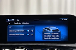 valkoinen Mercedes-Benz A 2023 kuva 18.